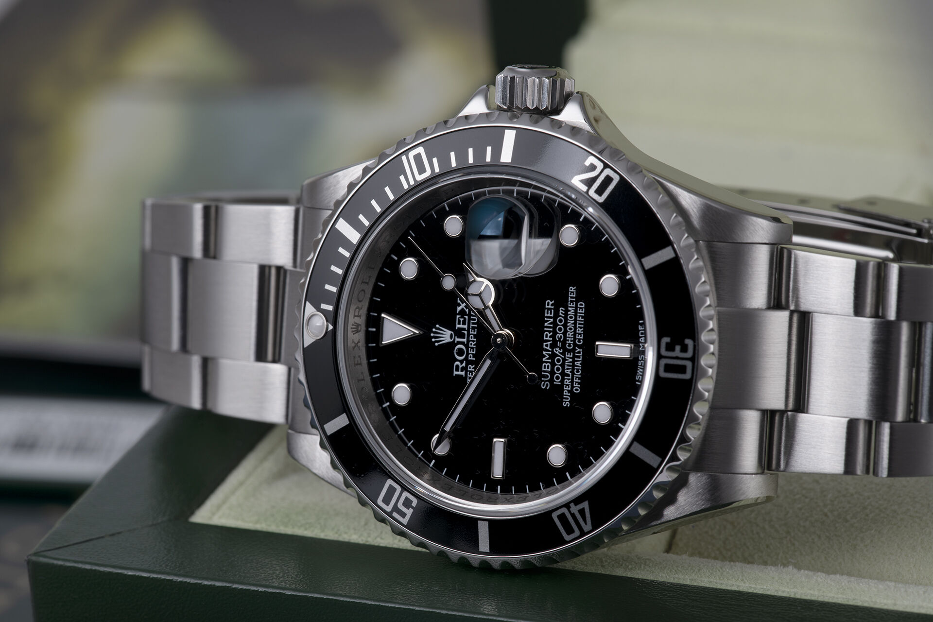 ref 16610 | 'V Series' Aluminium Bezel | Rolex Submariner Date