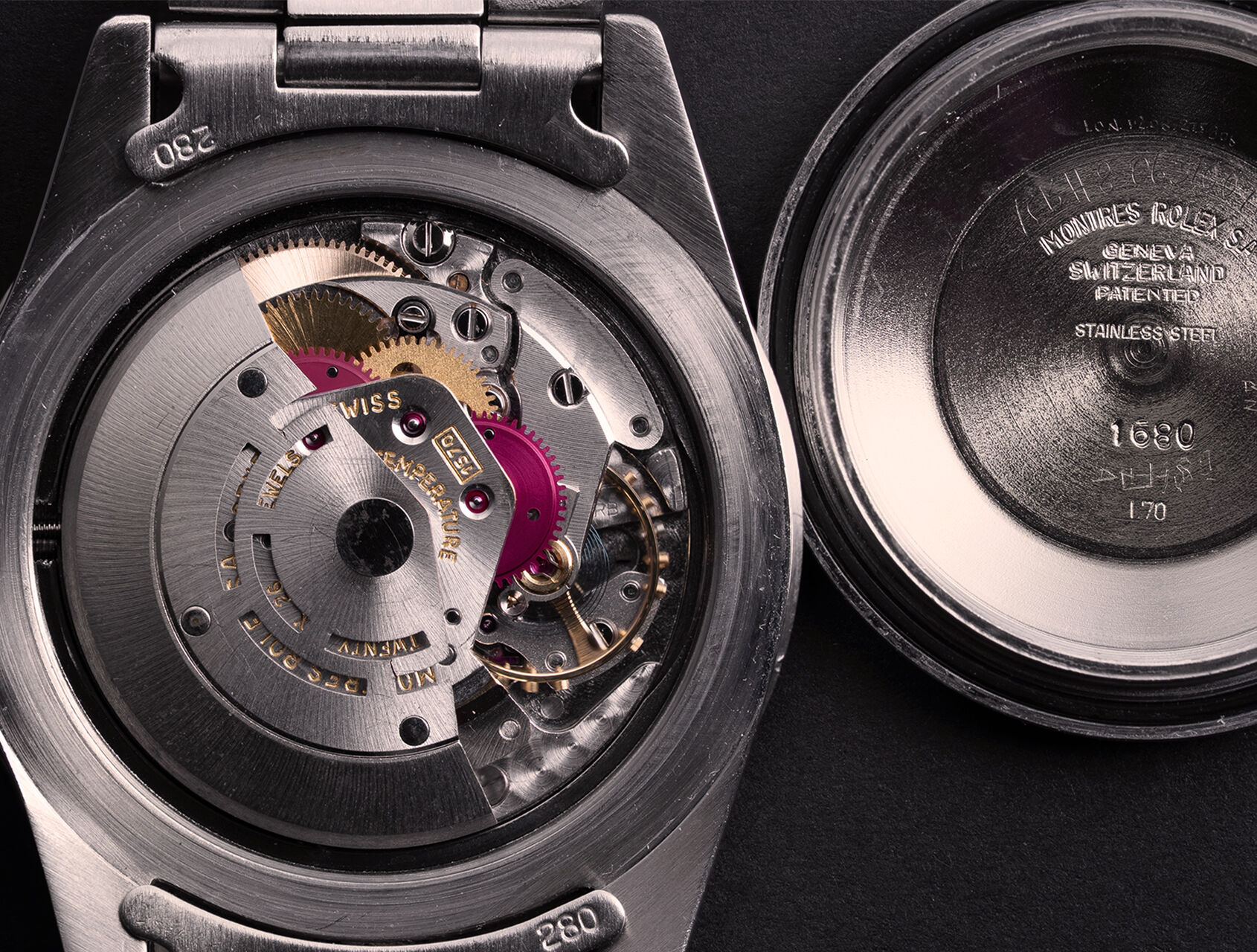 ref 1680 | Vintage Red Writing | Rolex Submariner Date