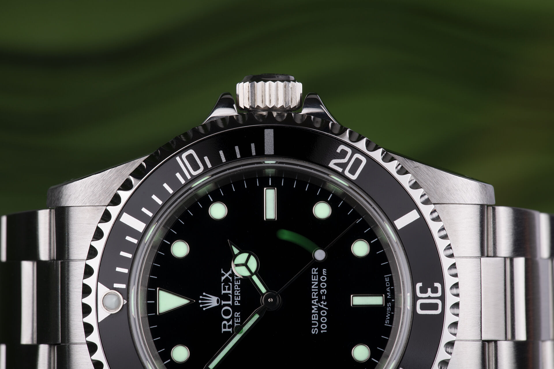 ref 14060M | Box & Certificate | Rolex Submariner 