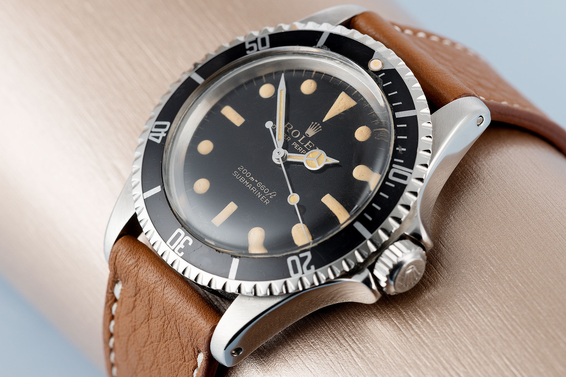 Rolex Watches ref 5513 Rare Gilt 'Metres First' Dial | Watch Club