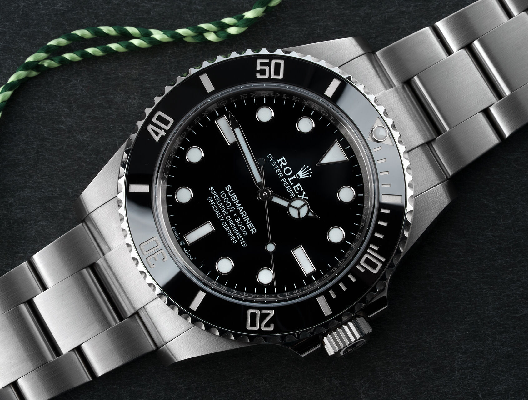 ref 124060 | 124060 - Box & Certificate | Rolex Submariner 
