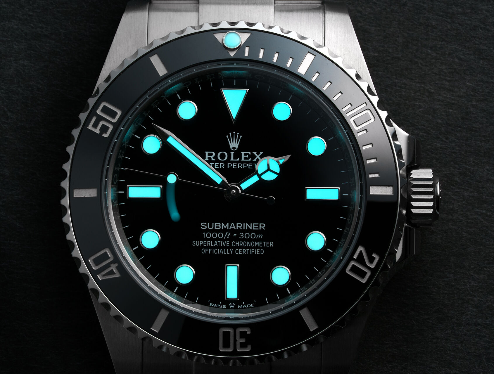 ref 124060 | 124060 - Box & Certificate | Rolex Submariner 