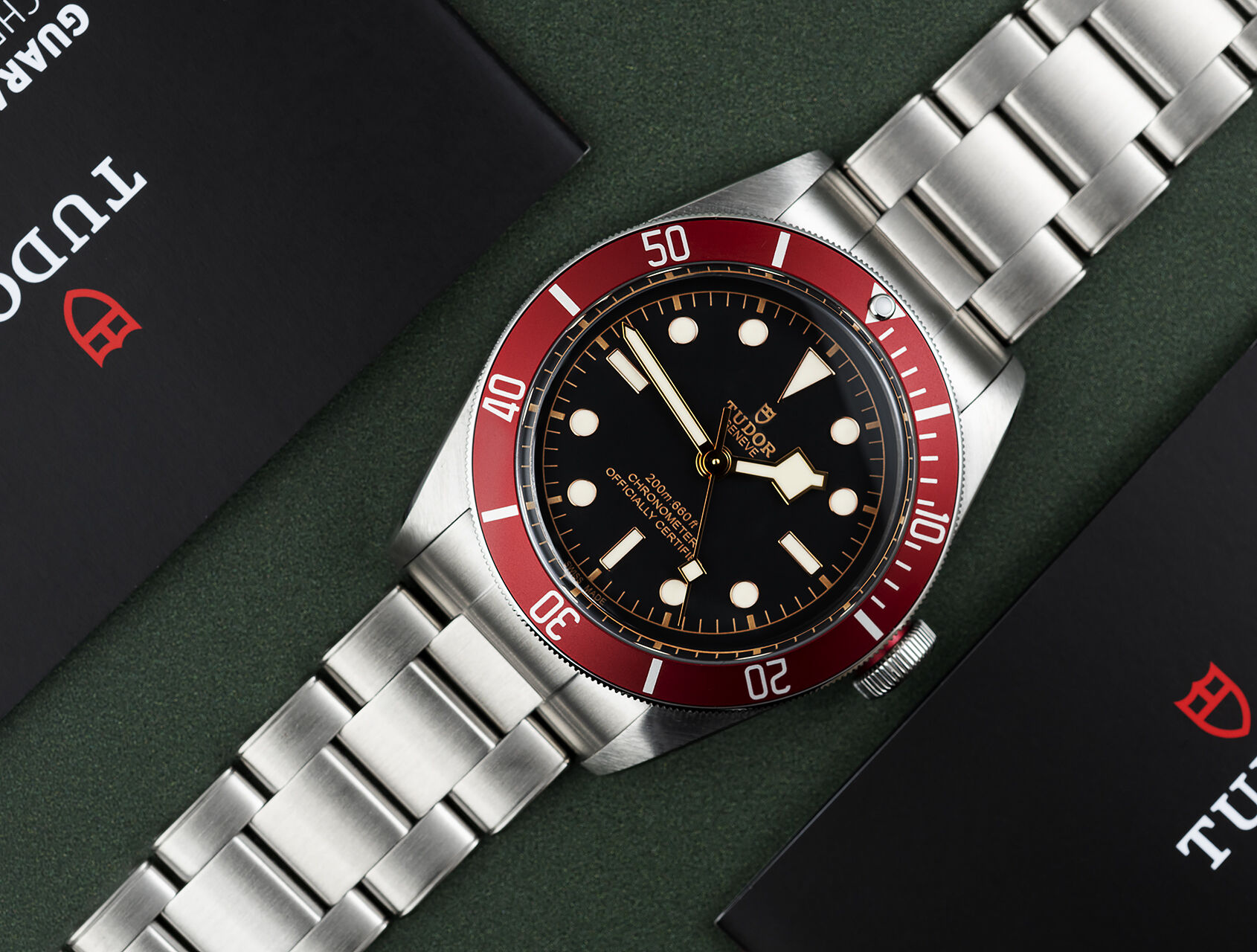 ref 79230R-0012 | 79230R-0012 - Under Service Warranty | Tudor Black Bay