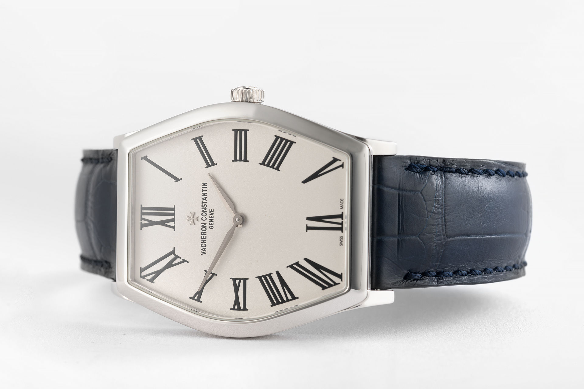 ref 82131/000P-9764 | Platinum 'One of 100' | Vacheron Constantin Malte