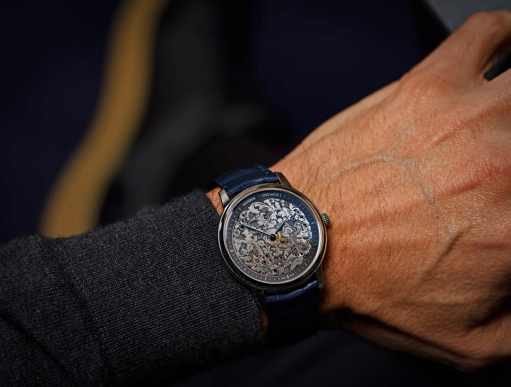 ref 1100A/000P-B026 | Platinum - Engraved | Vacheron Constantin Metiers D'Art Mecaniques Gravees