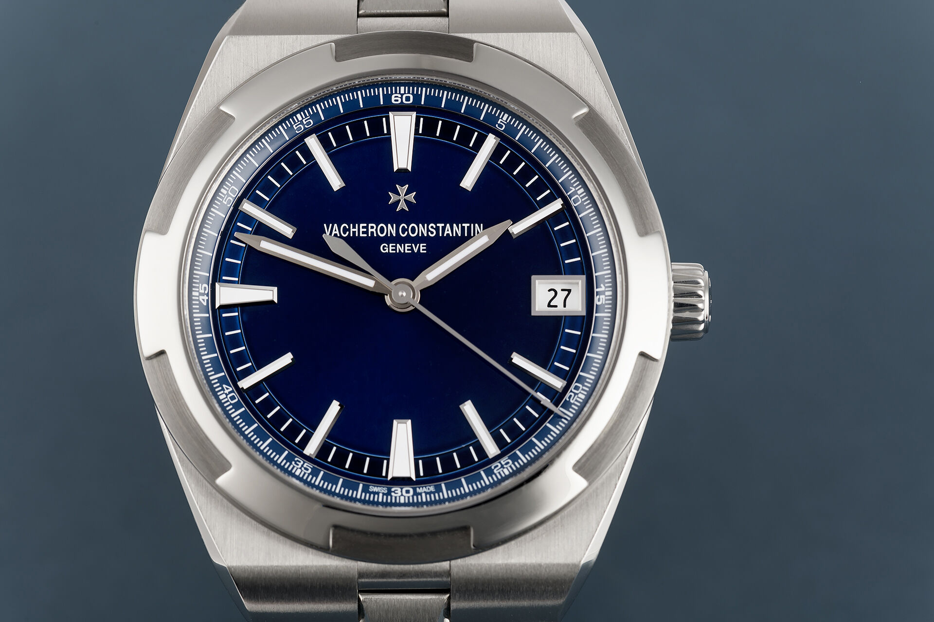 ref 4500V/110A-B128 | Box & Certificate | Vacheron Constantin Overseas