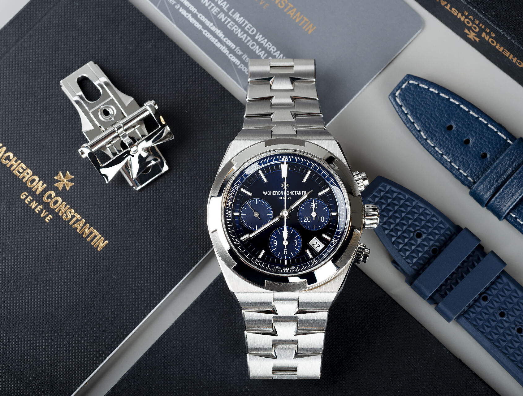 Vacheron Constantin Overseas Chronograph Watches | ref 5500V/110A-B147 ...