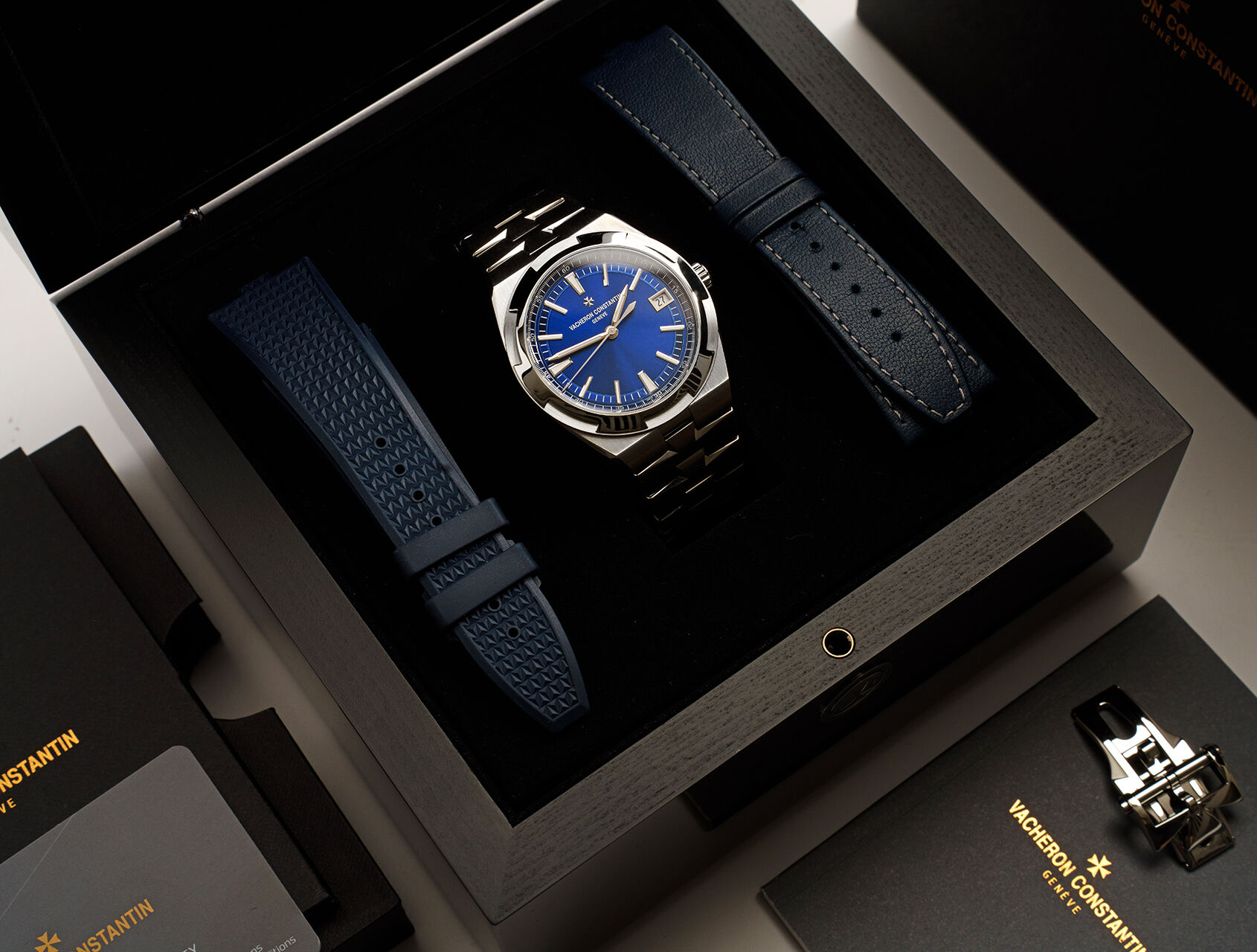 ref 4520V/210A-B128 | Overseas | Vacheron Constantin Overseas