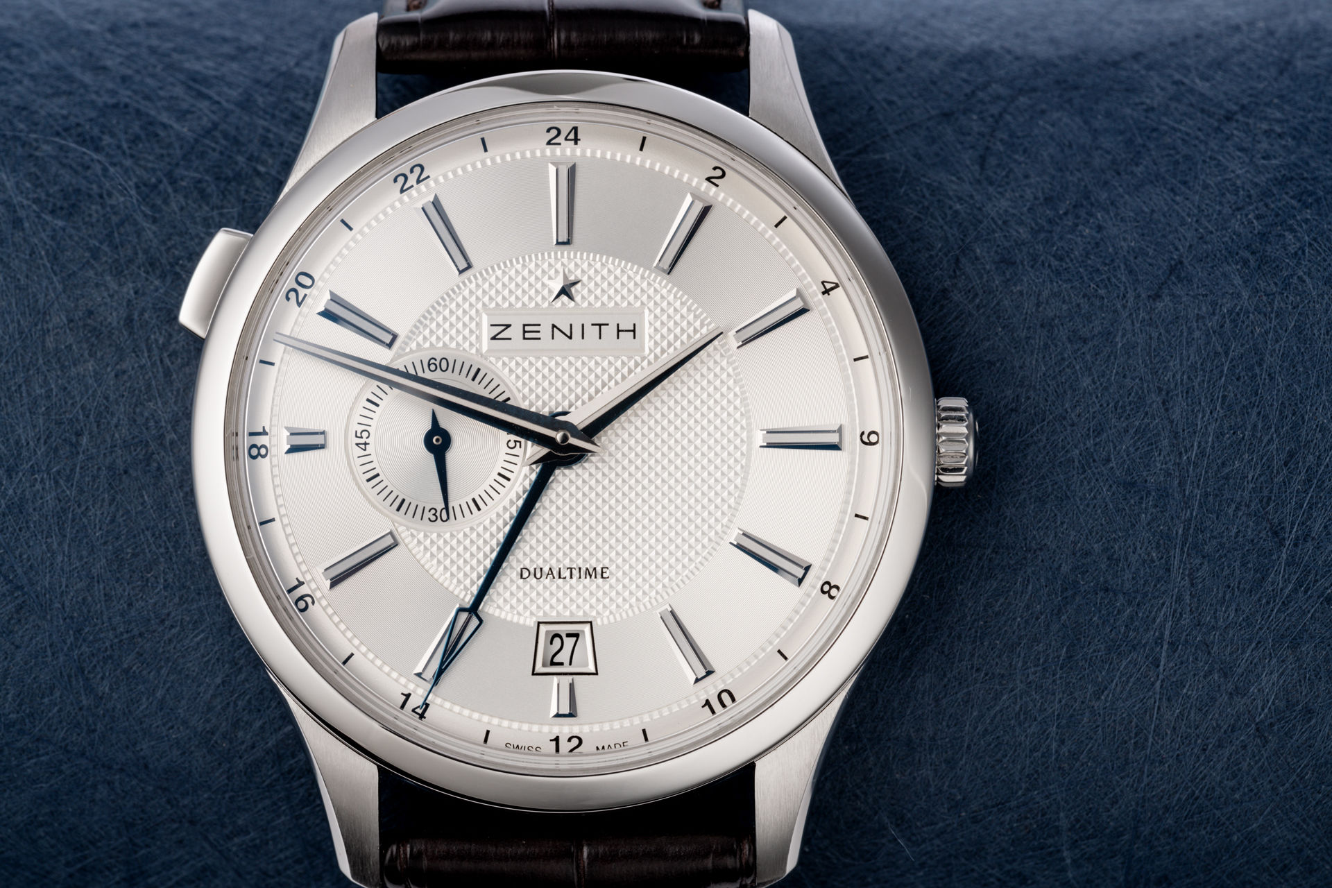 ref 03.2130.682 | 'Box & Papers'  | Zenith Captain Dual Time