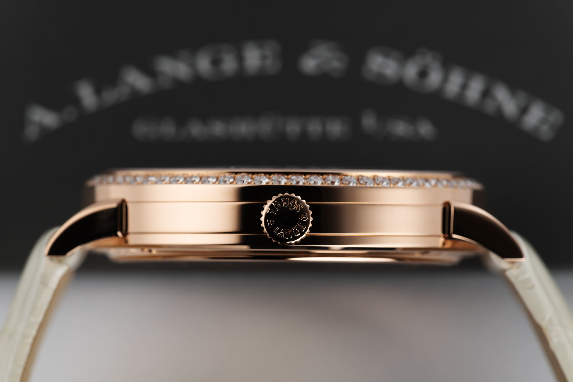 ref 840.032 | 37mm Diamond Set Bezel | A. Lange & Söhne Saxonia Automatic
