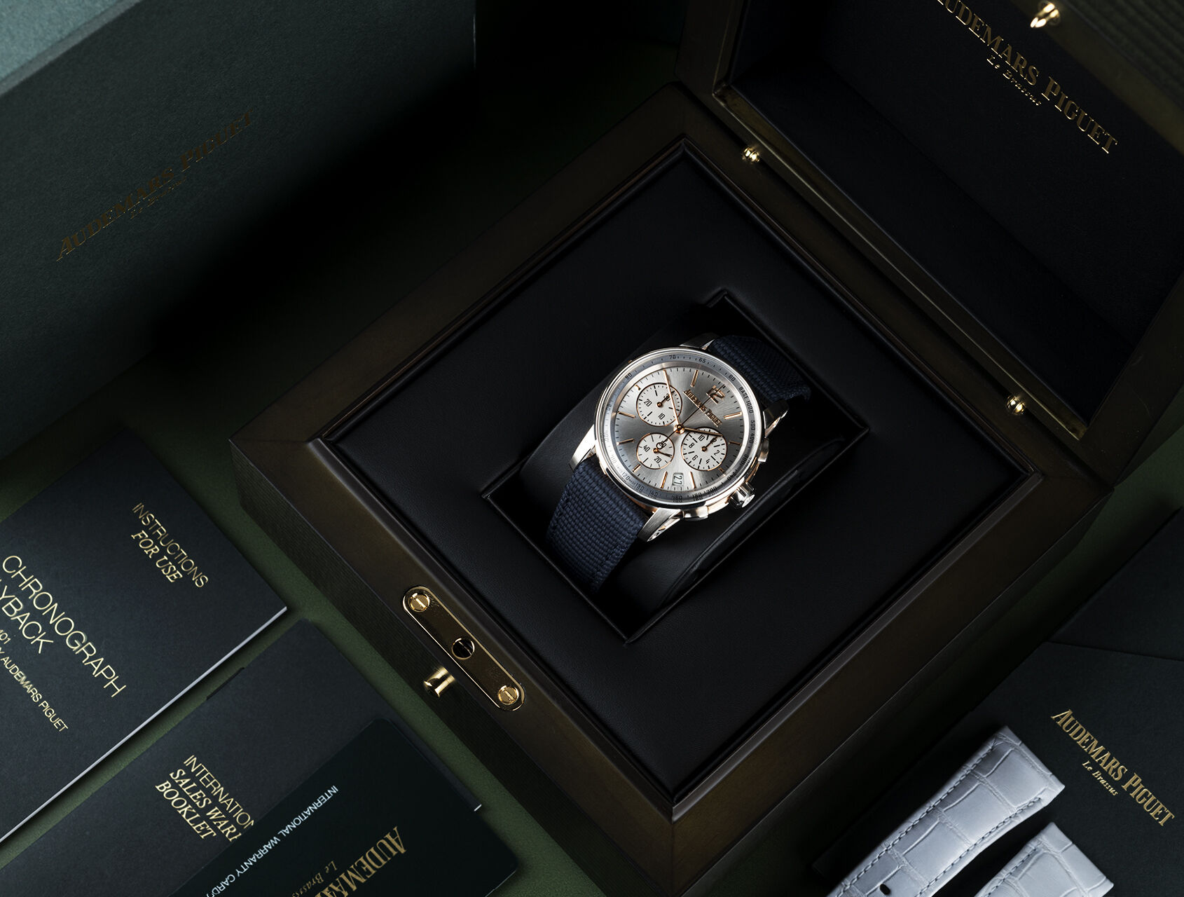 ref 26393CR.OO.A008KB.01 | 26393CR - Flyback Chronograph | Audemars Piguet Code 11.59