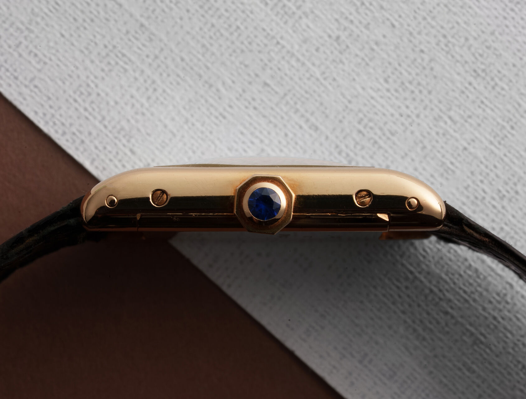 ref 3348 | Yellow Gold - Mecanique | Cartier Tank