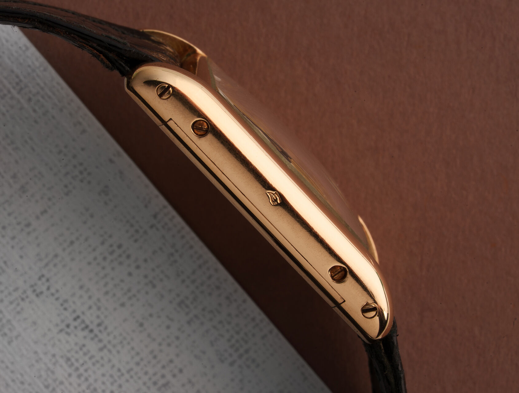 ref 3348 | Yellow Gold - Mecanique | Cartier Tank