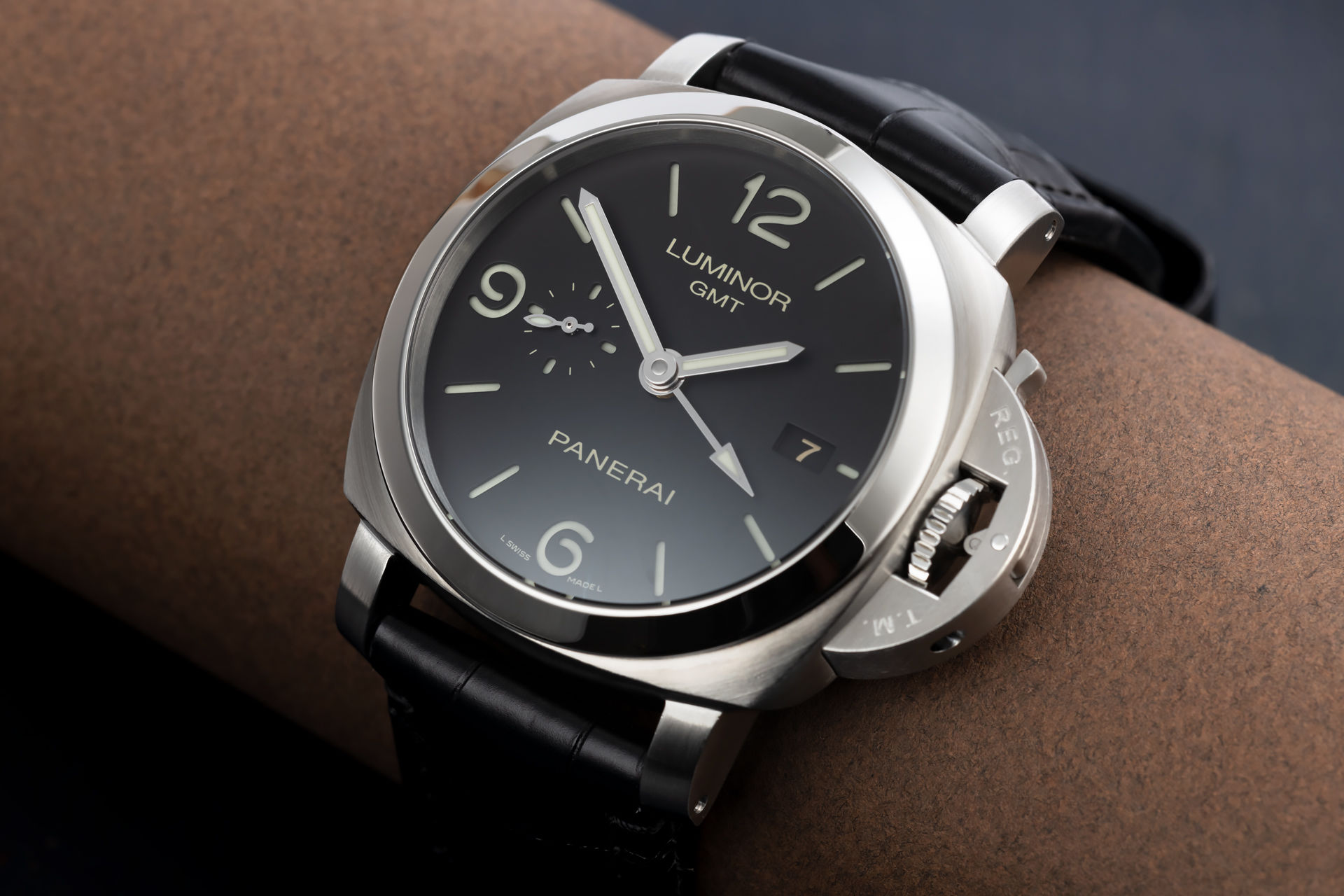 ref PAM 320 | 3 Day Power Reserve 'Full Set' | Panerai Luminor 1950 GMT 3 Days