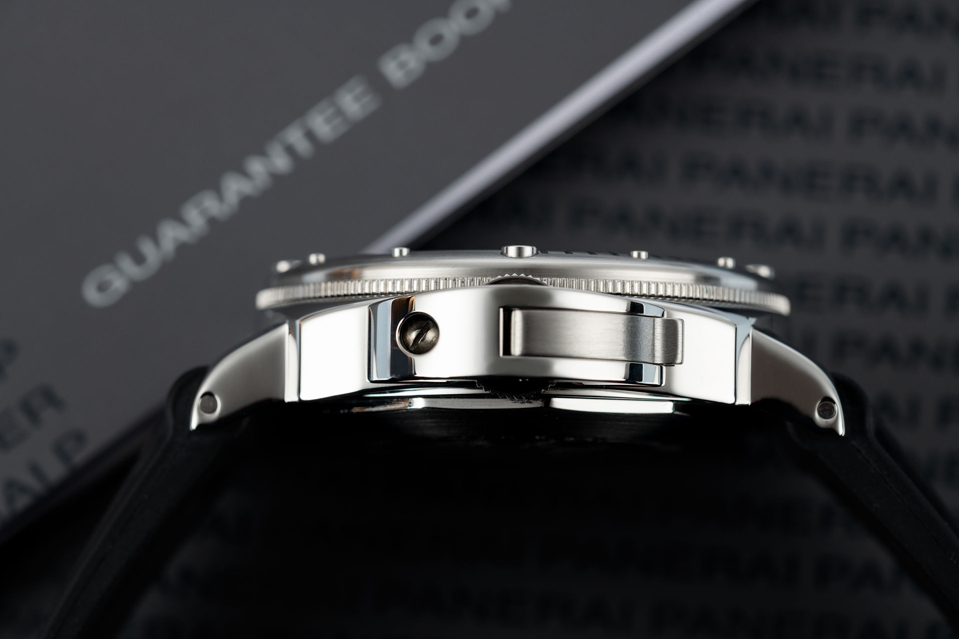 - 44mm Divers Watch | ref PAM 024 | Panerai Luminor Submersible