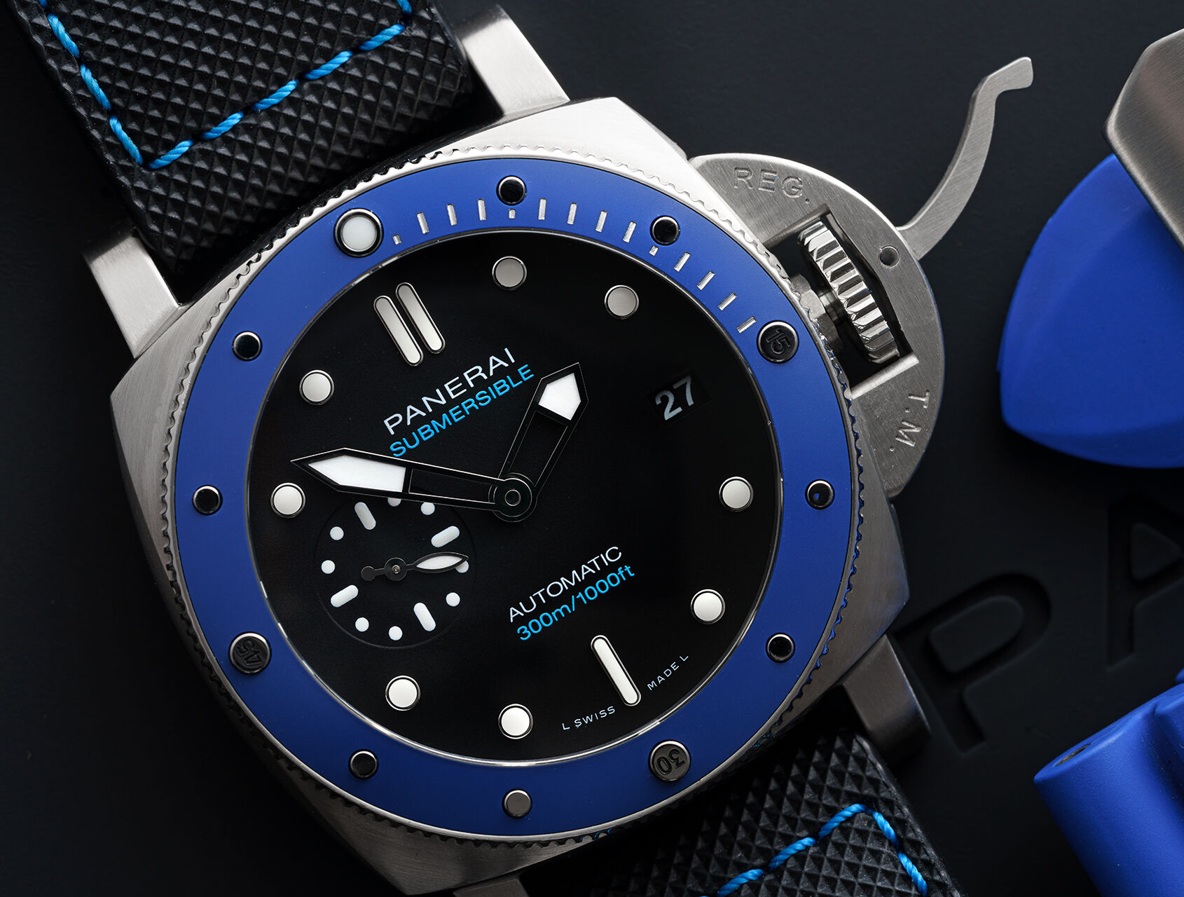 ref PAM01209 | PAM01209 - Automatic | Panerai Submersible
