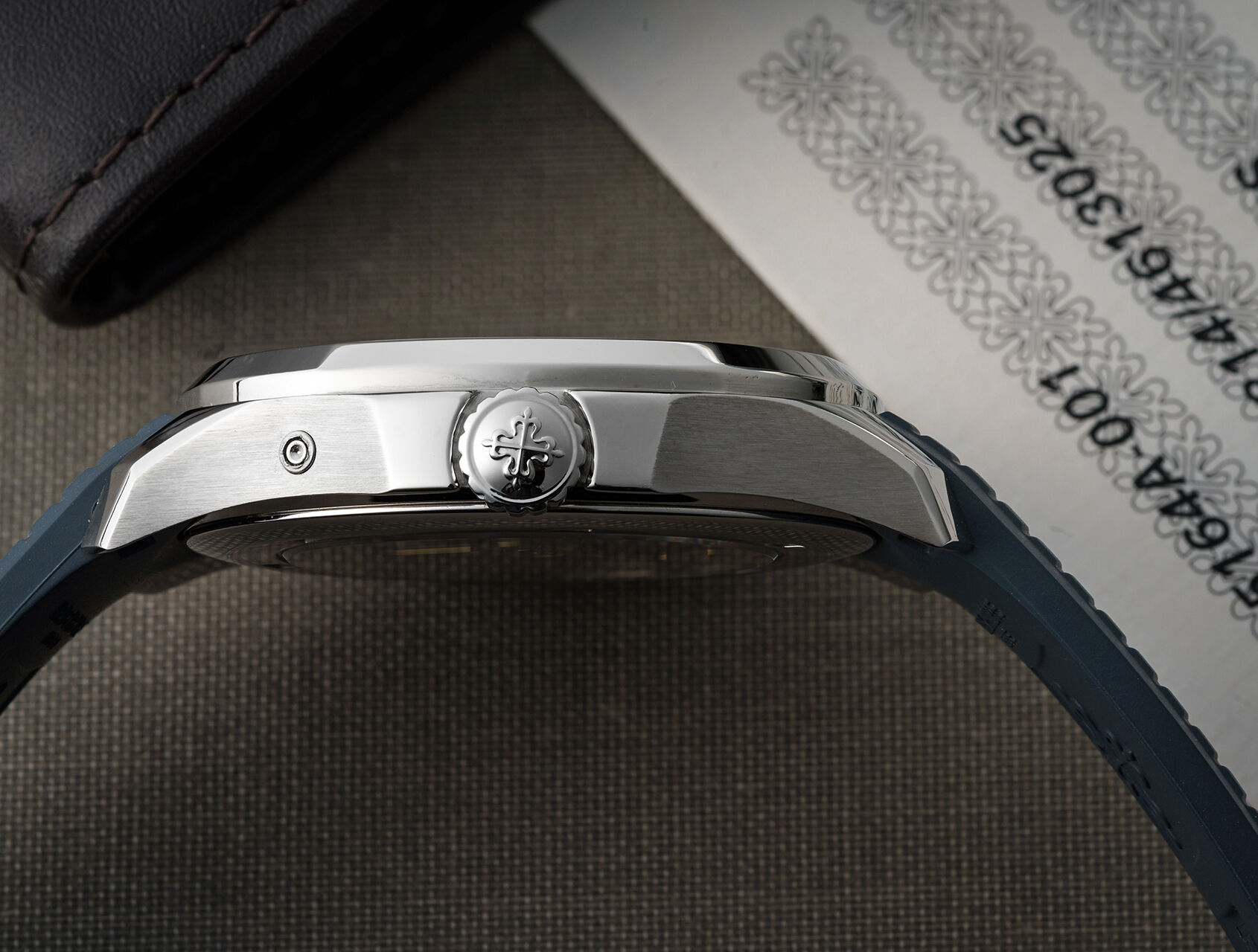 ref 5164A-001 | 5164A - Box & Certificate | Patek Philippe Aquanaut