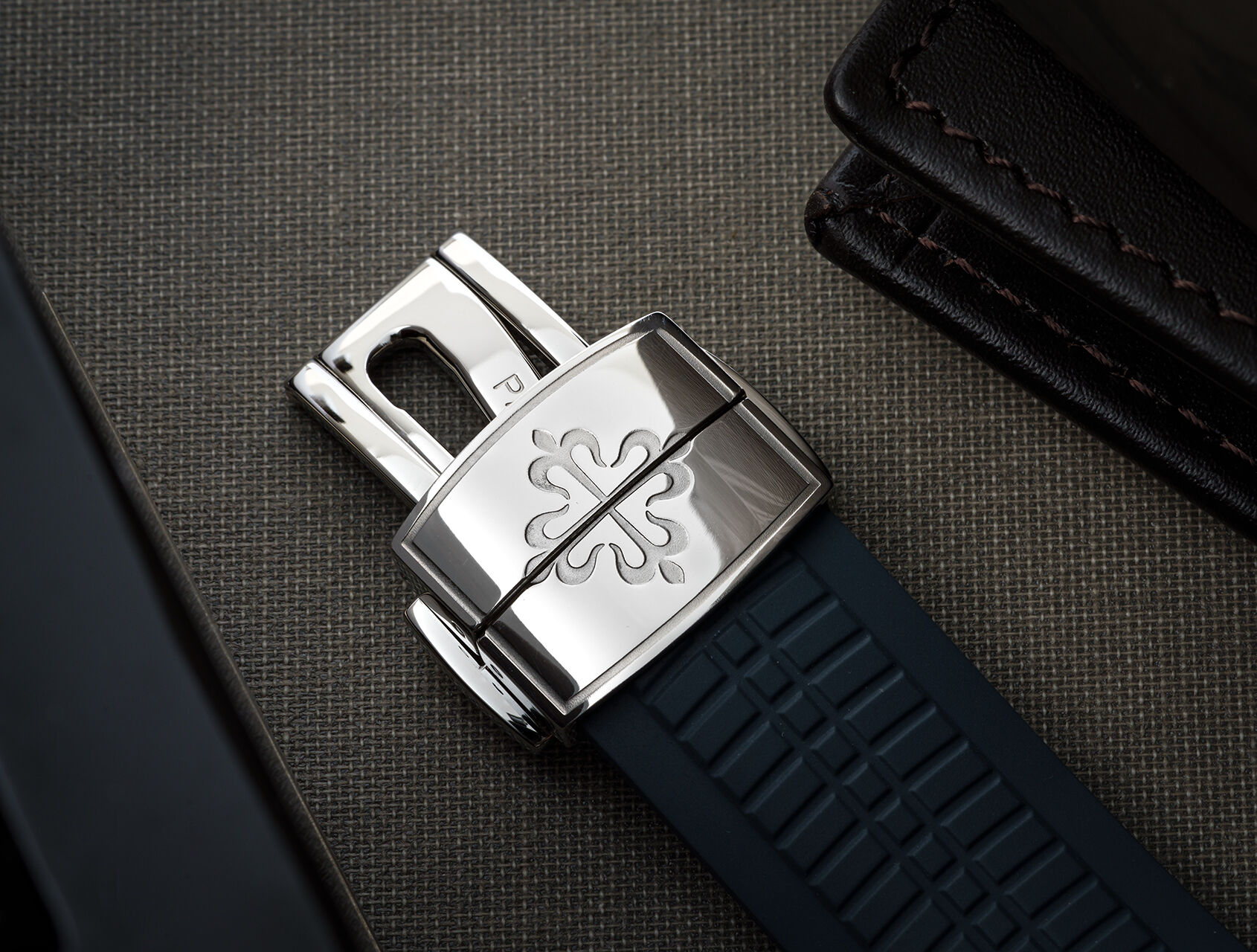 ref 5164A-001 | 5164A - Box & Certificate | Patek Philippe Aquanaut