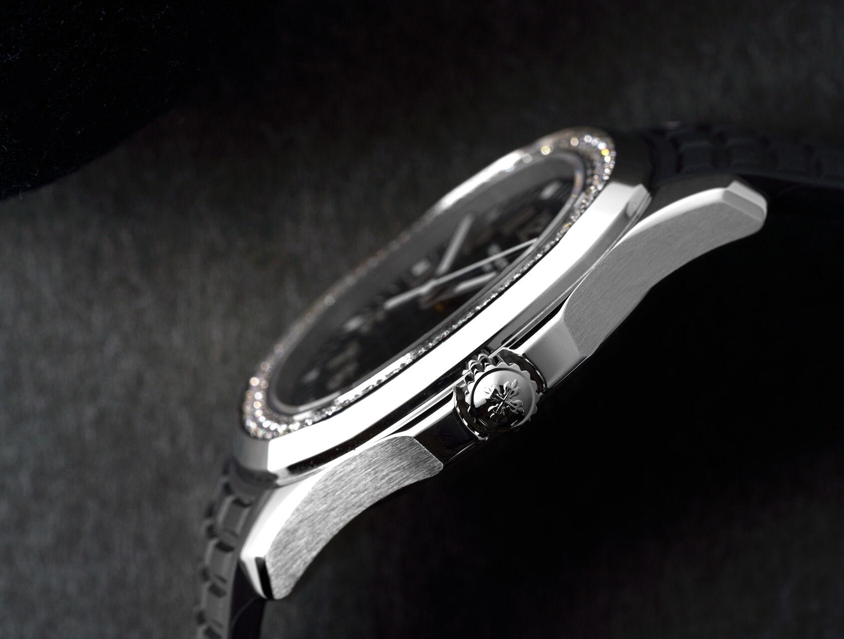 ref 5267/200A-001 | Aquanaut Luce | Patek Philippe Aquanaut Luce