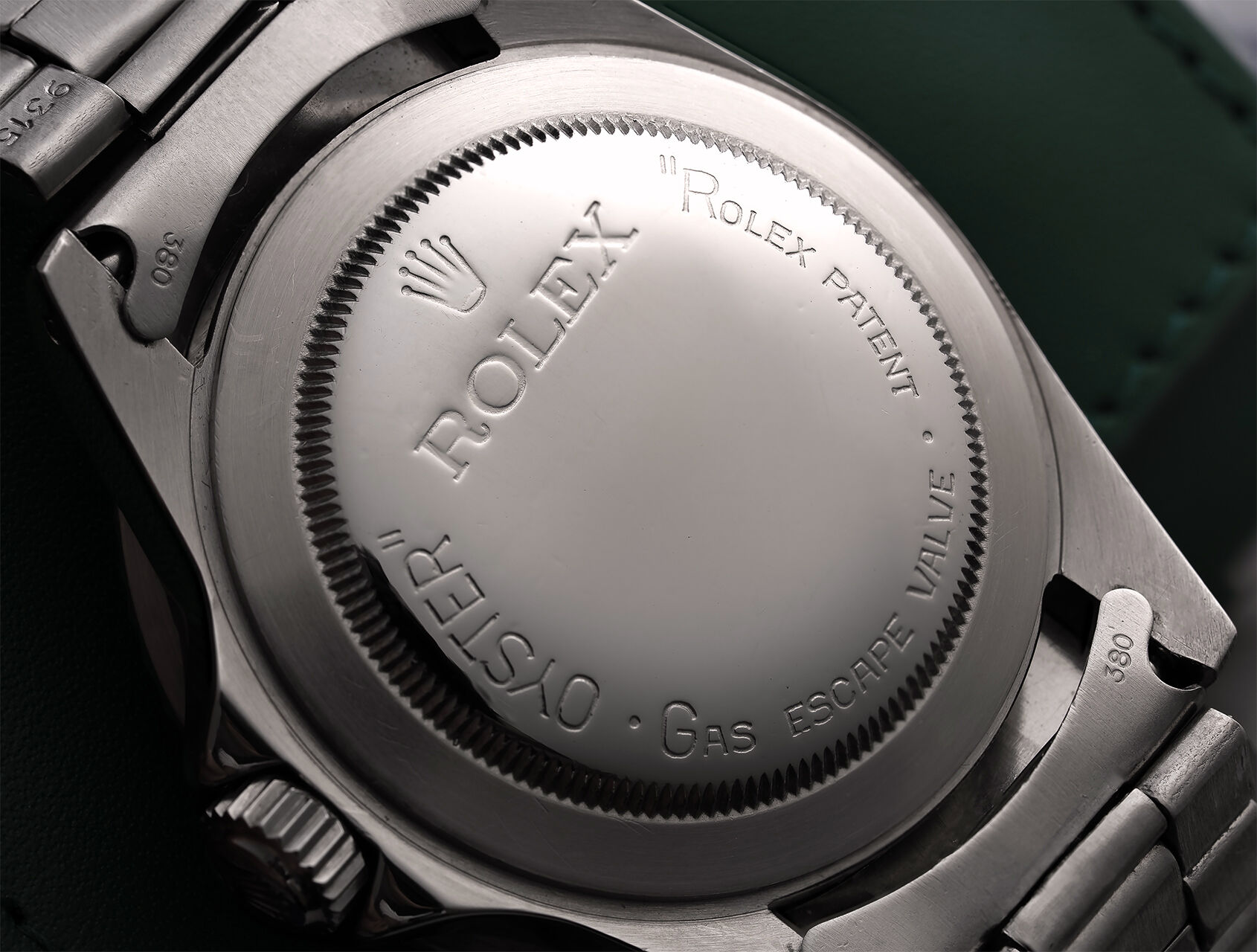 ref 1665 | 1665 - Double Red | Rolex Sea-Dweller