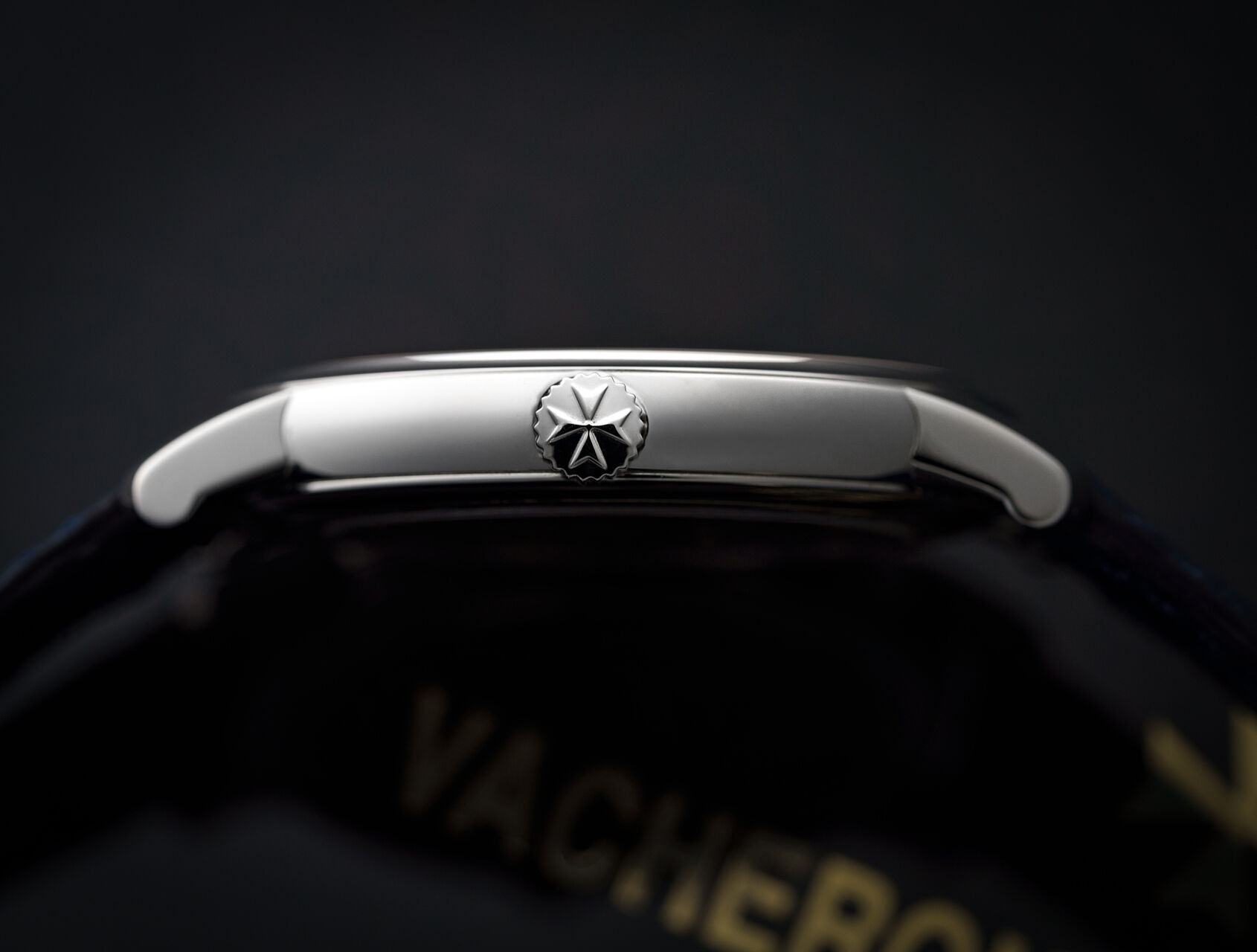 ref 1100A/000P-B026 | Platinum - Engraved | Vacheron Constantin Metiers D'Art Mecaniques Gravees