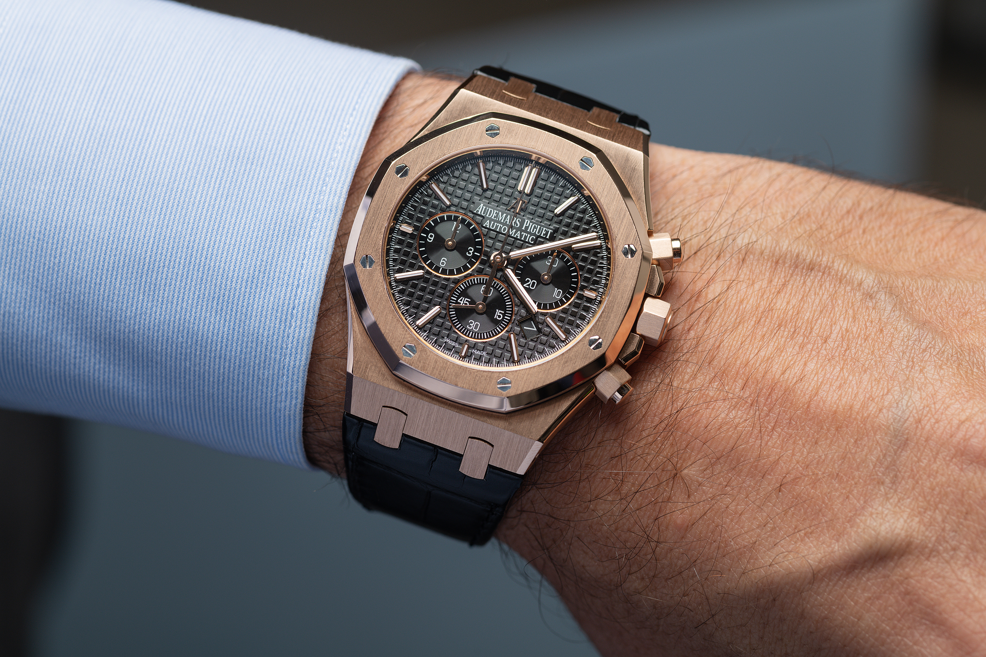 Audemars Piguet Royal Oak Chronograph Watches ref 26320OR.OO.D002CR