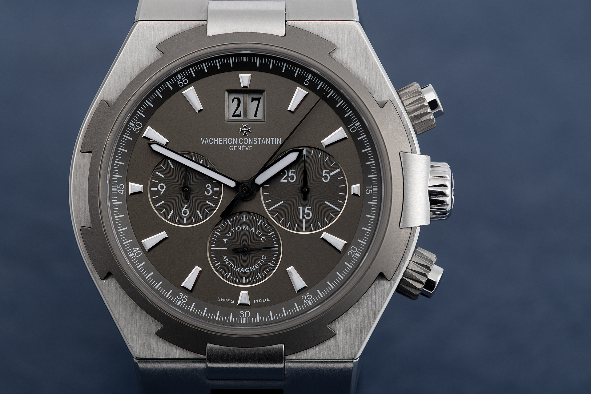 Vacheron Constantin Overseas Watches, ref 49150/000W-9501, Box &  Certificate