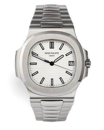 ref 5711/1A-011 | Box & Certificate | Patek Philippe Nautilus