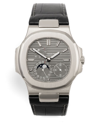 ref 5712G-001 | Power Reserve | Patek Philippe Nautilus