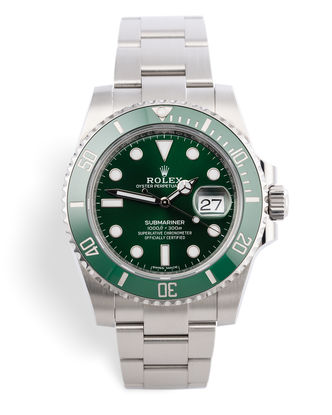 ref 116610LV | Green Cerachrom Bezel | Rolex Submariner Date
